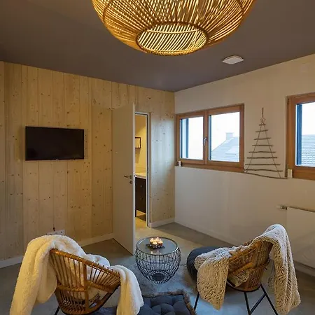 Les Loges De Lily Holiday home *